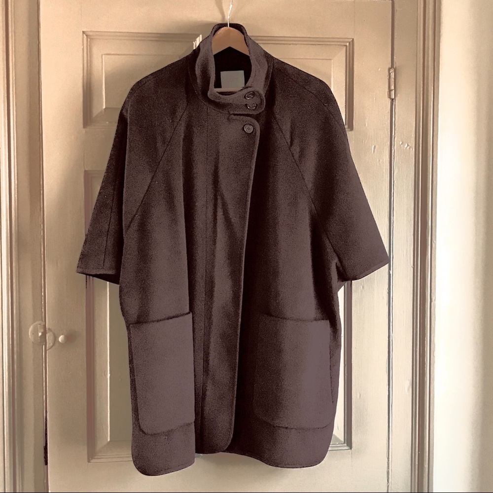Loft cape size small